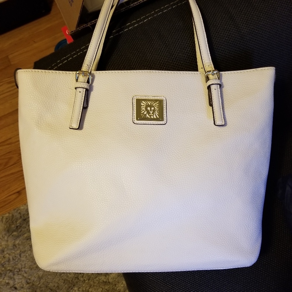 🔶️ Anne Klein Tote 🔶️